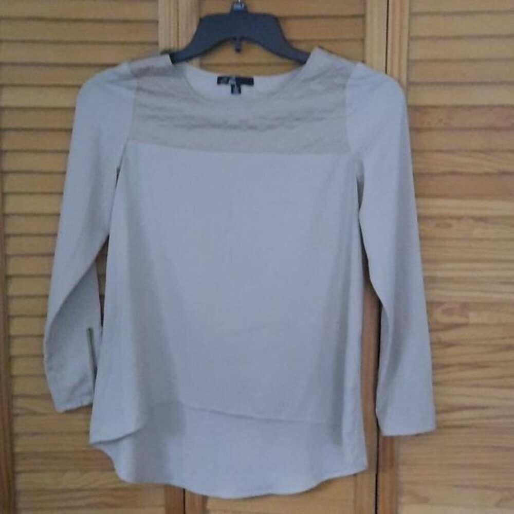 C. Luce HI Lo Long Sleeve Tunic Size Small.